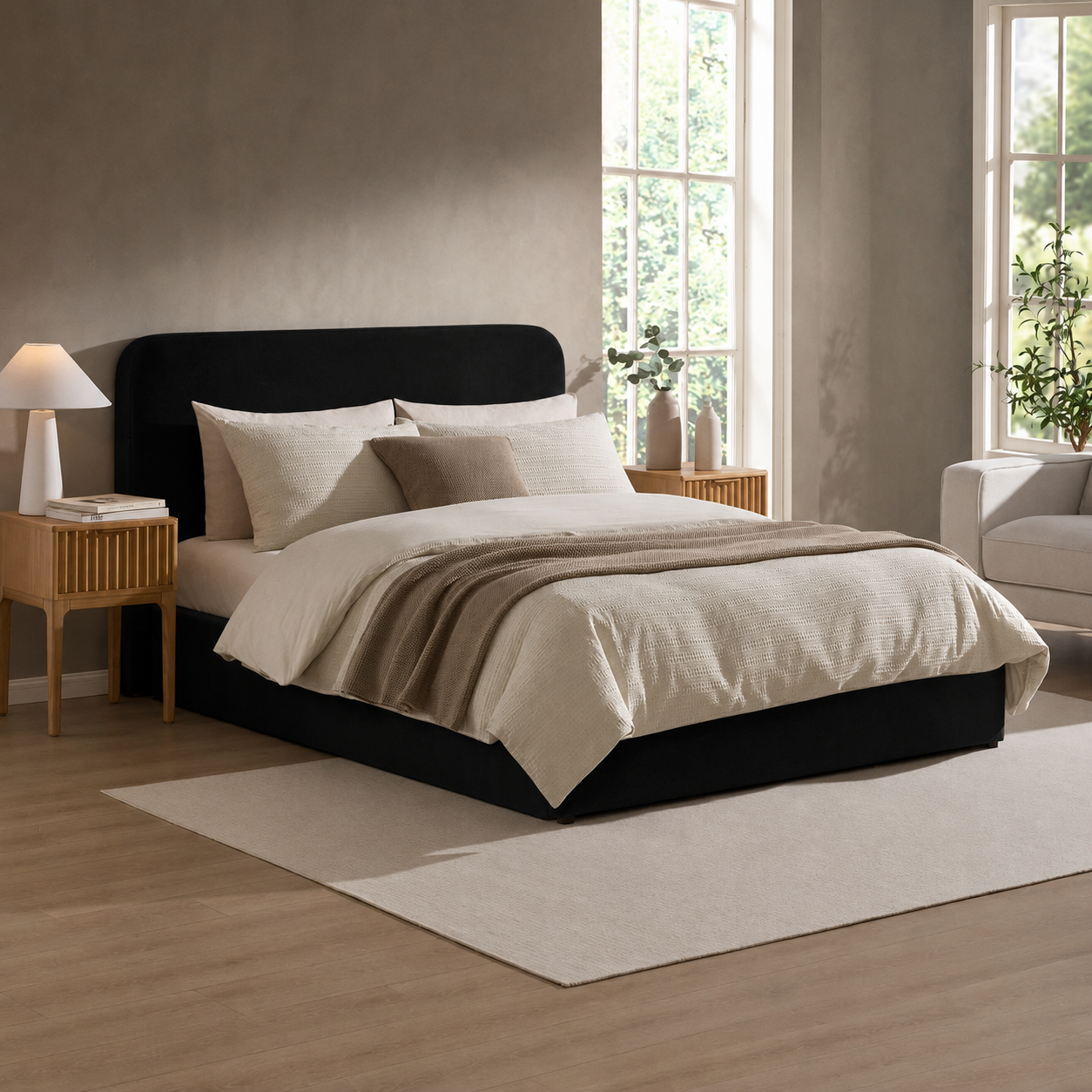 Ashton Upholstered Bed